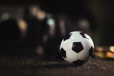 الحطابمواهبالجليلفنونوإبداعاتتوارثتهاالأجيال