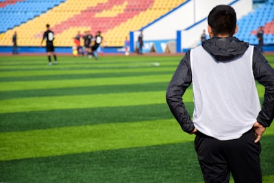 الأهلي وصن داونزمواجهة ملتهبة بين عمالقة أفريقيا